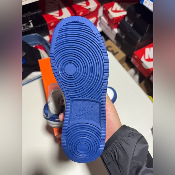 Nike Air Jordan
A.J.K.O 1 Low - Picture 8 of 10